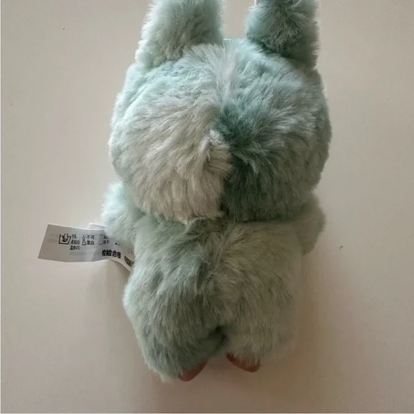 Pop Mart Big Into Energy Series "serenity" The Monsters Plush Keychain - Picture 4 of 5